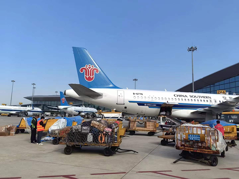 柘城到和田空运公司-航空